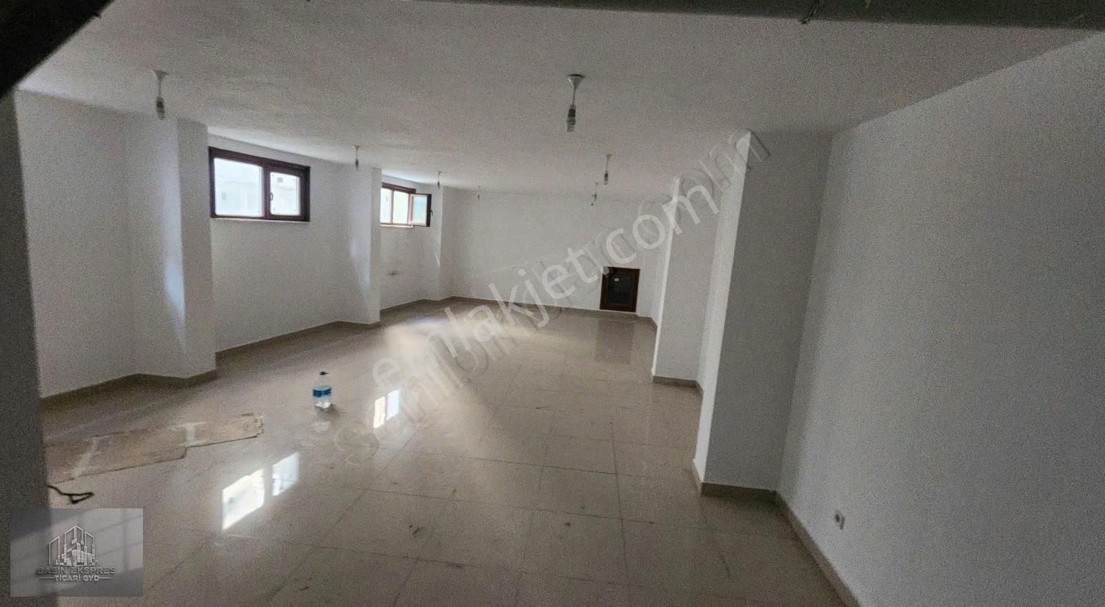 Sulyapıdan Kiralik İskanli 160 M2 Dükkan - Görsel 10