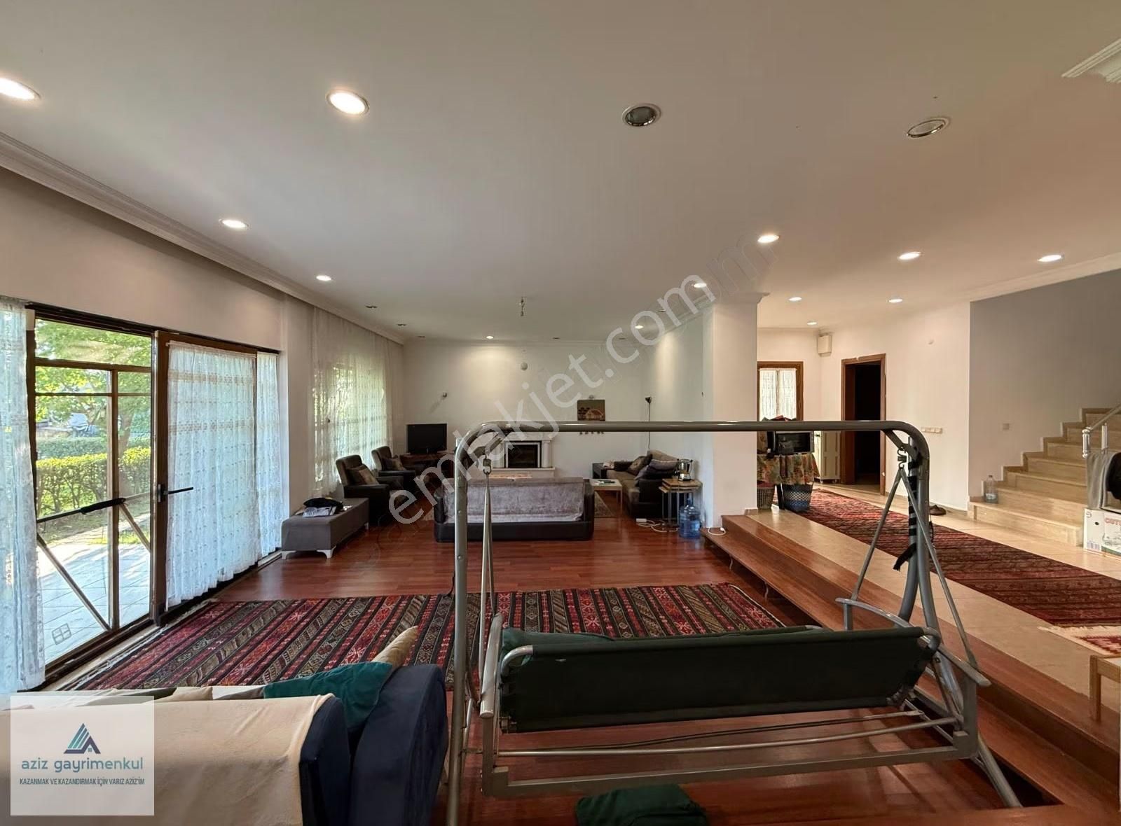 Silivri Ortaköyde Satılık 8+2 Havuzlu Villa - Görsel 29