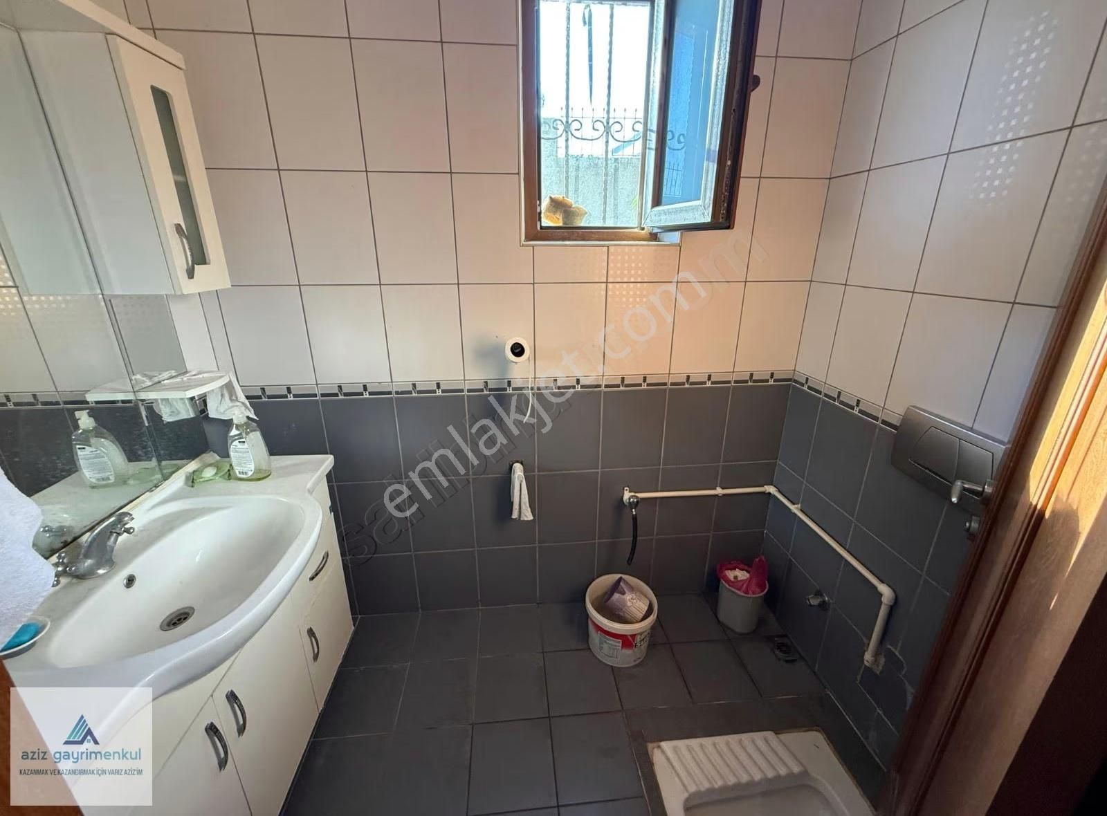 Silivri Ortaköyde Satılık 8+2 Havuzlu Villa - Görsel 21