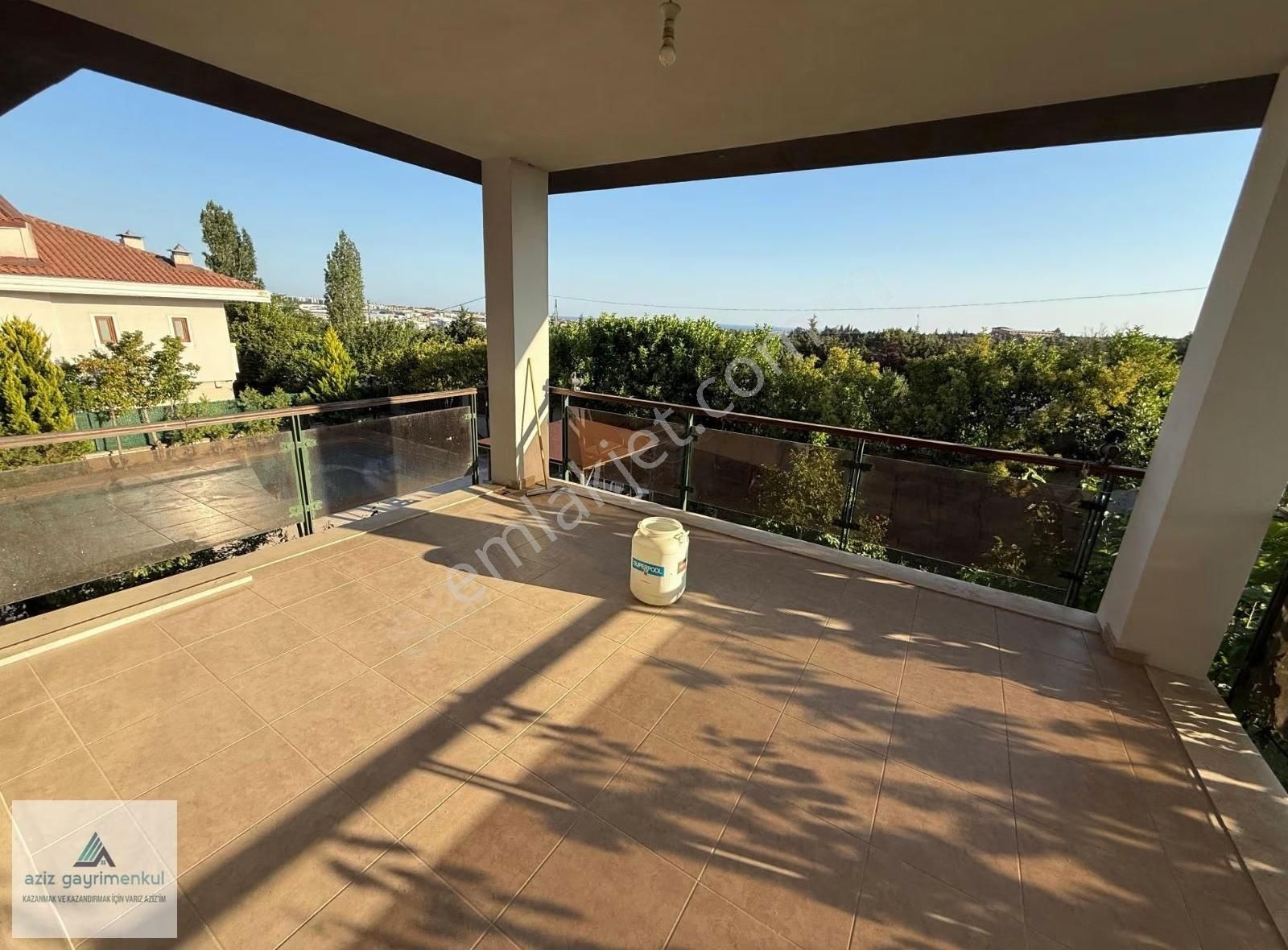 Silivri Ortaköyde Satılık 8+2 Havuzlu Villa - Görsel 31