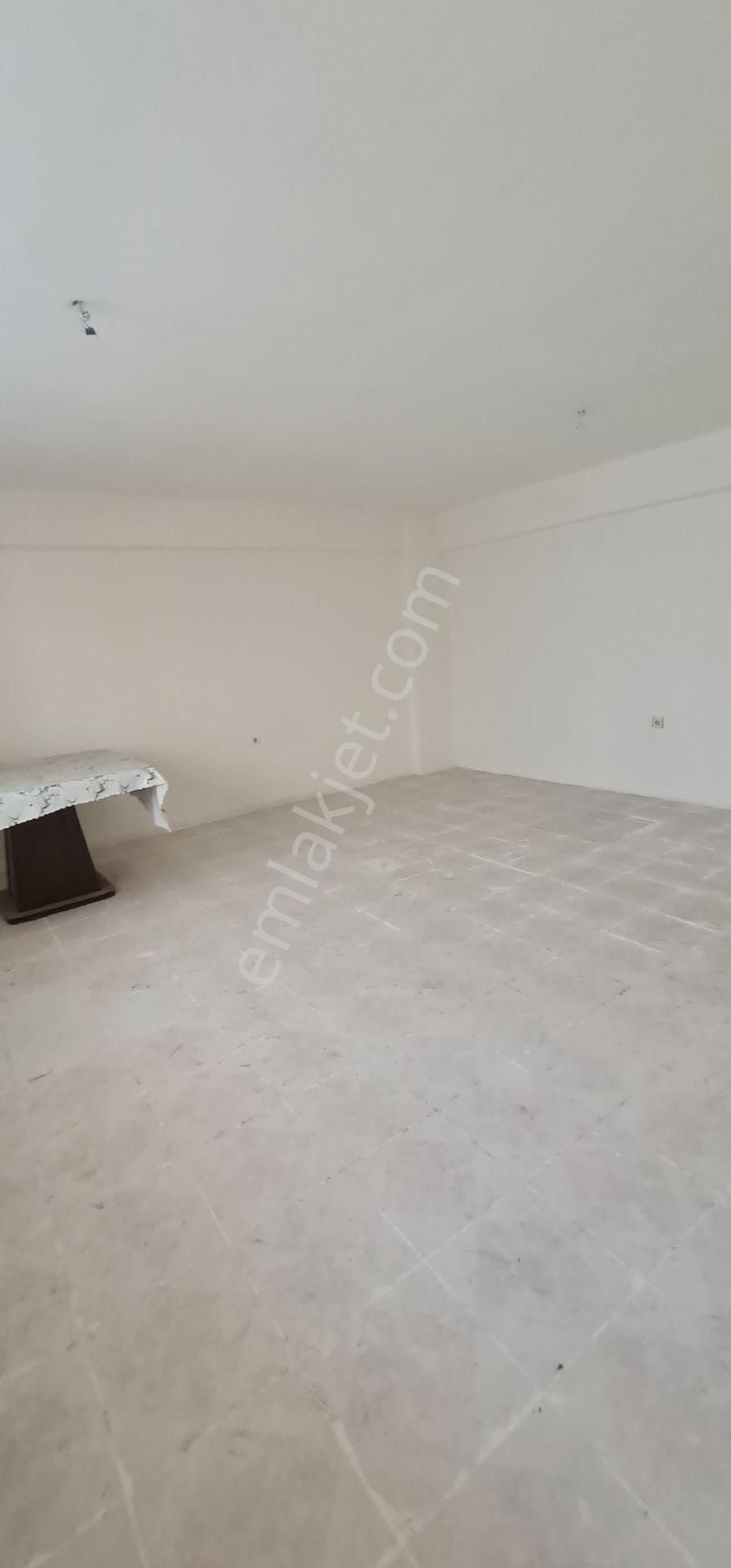 İzmir Konakaltıntaş Mahallesinde Kıralık 3+1 Daire - Görsel 31