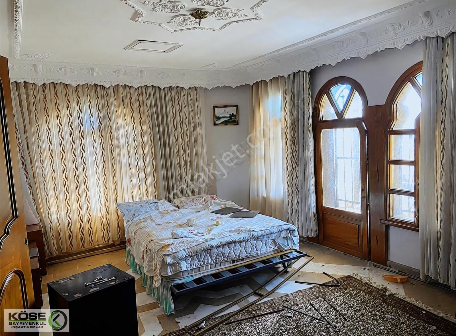Büyükçekmece Merkez Mah. Satılık 802 M2 Arsaya Sahip Villa - Görsel 16