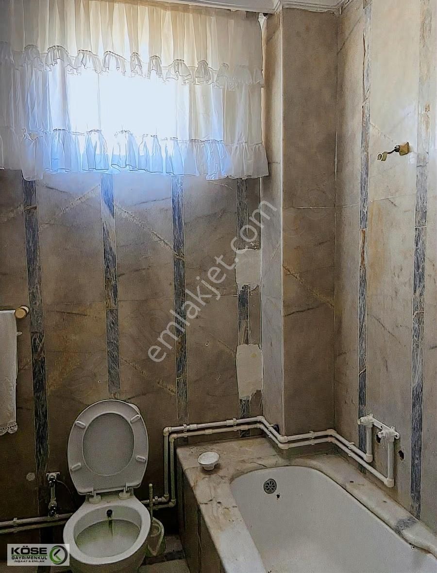 Büyükçekmece Merkez Mah. Satılık 802 M2 Arsaya Sahip Villa - Görsel 12