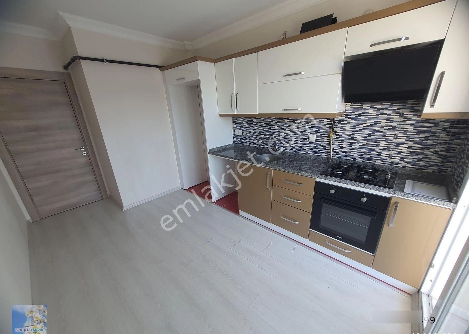 Şirintepe De Oto Parklı Doğalgazlı Ankastreli Kiralık 2+1 Daire - Görsel 33