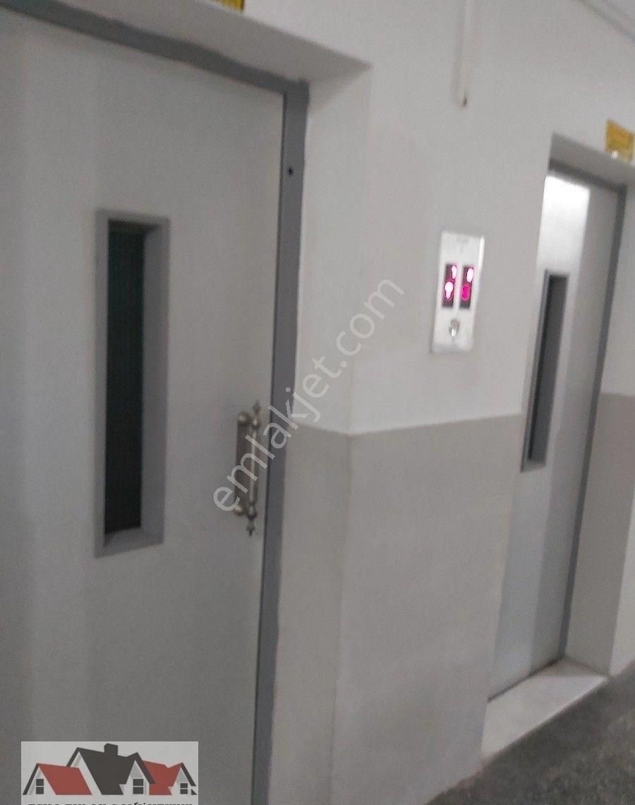 Esma.dan 3+1 Bag.salon Çift Asansör Metro 1 Dakıka 128 M2 Olup Bına Güvenligı Kap Hızmetleri.