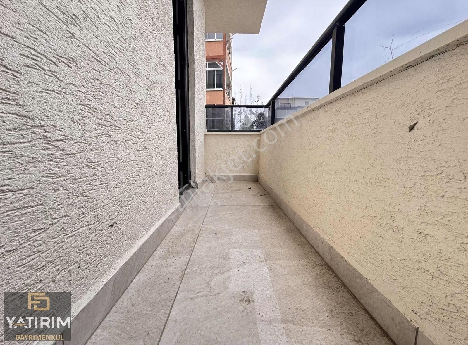 Bağlarbaşı Merkezde İskanlı 2+1 85 M2 1.kat Daire Fırsatı - Görsel 12