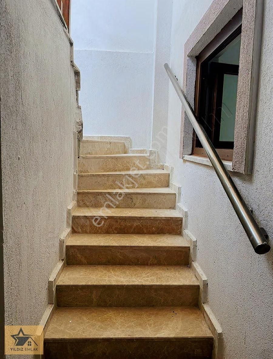 Muğla Düğerek Ferah 1+1 Yarı Bodrum Kat( Elkt/su/doğalgaz Dahil) - Görsel 9