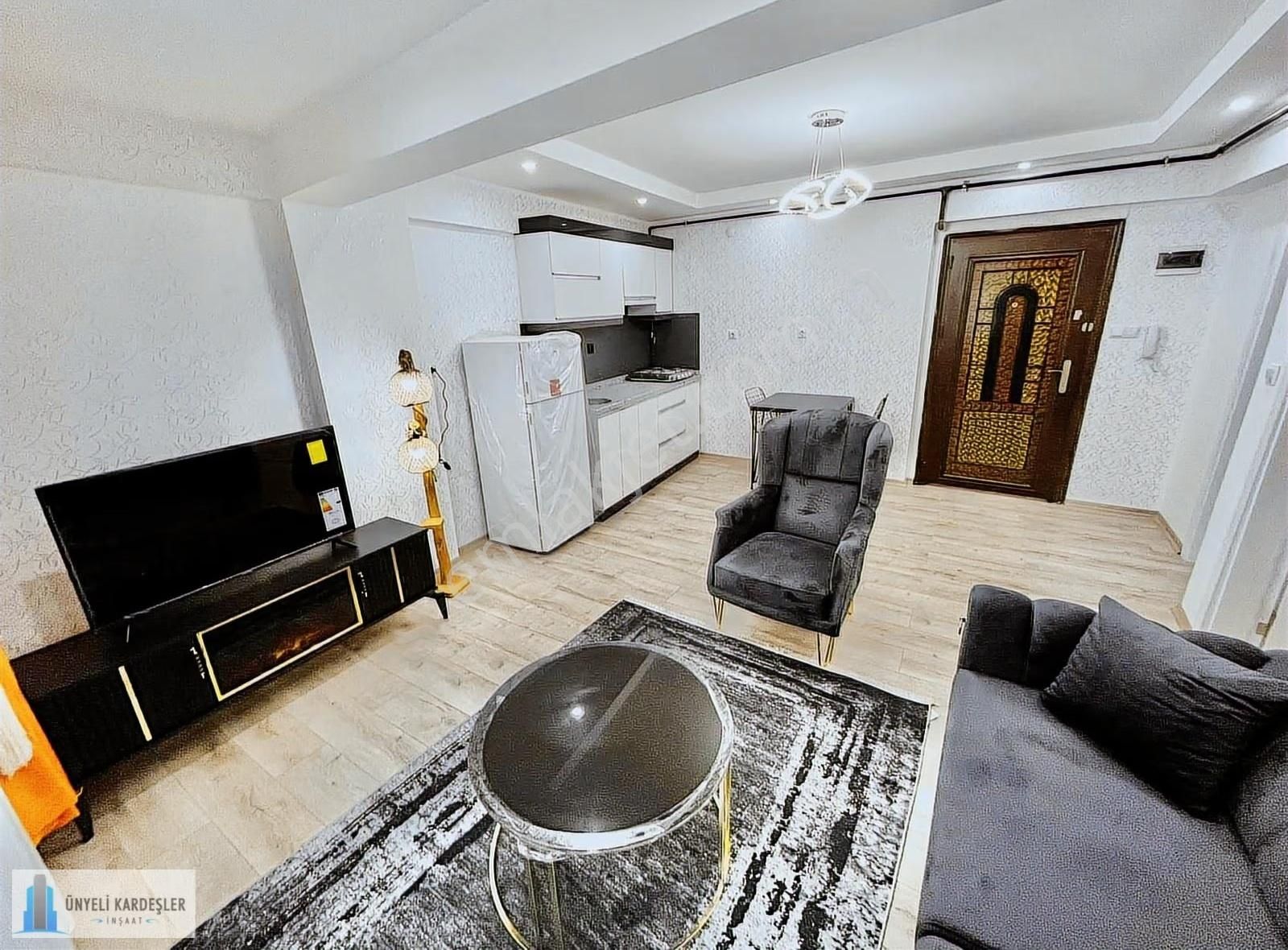 Topraklık Mahallesı'nde Satılık 1+1 Eşyalı Apartlar - Görsel 7