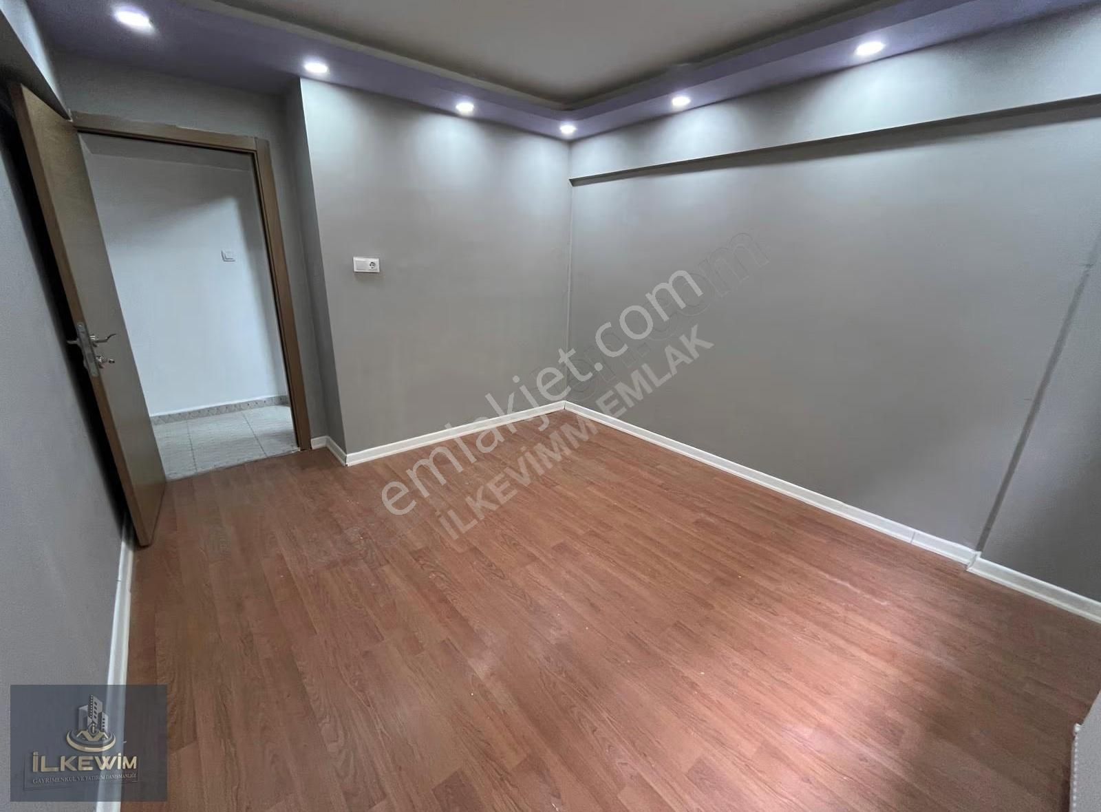 N.yolu Cadde Yakını Katta& Full Yapılı 3+1 Fırsat Daire!! - Görsel 2