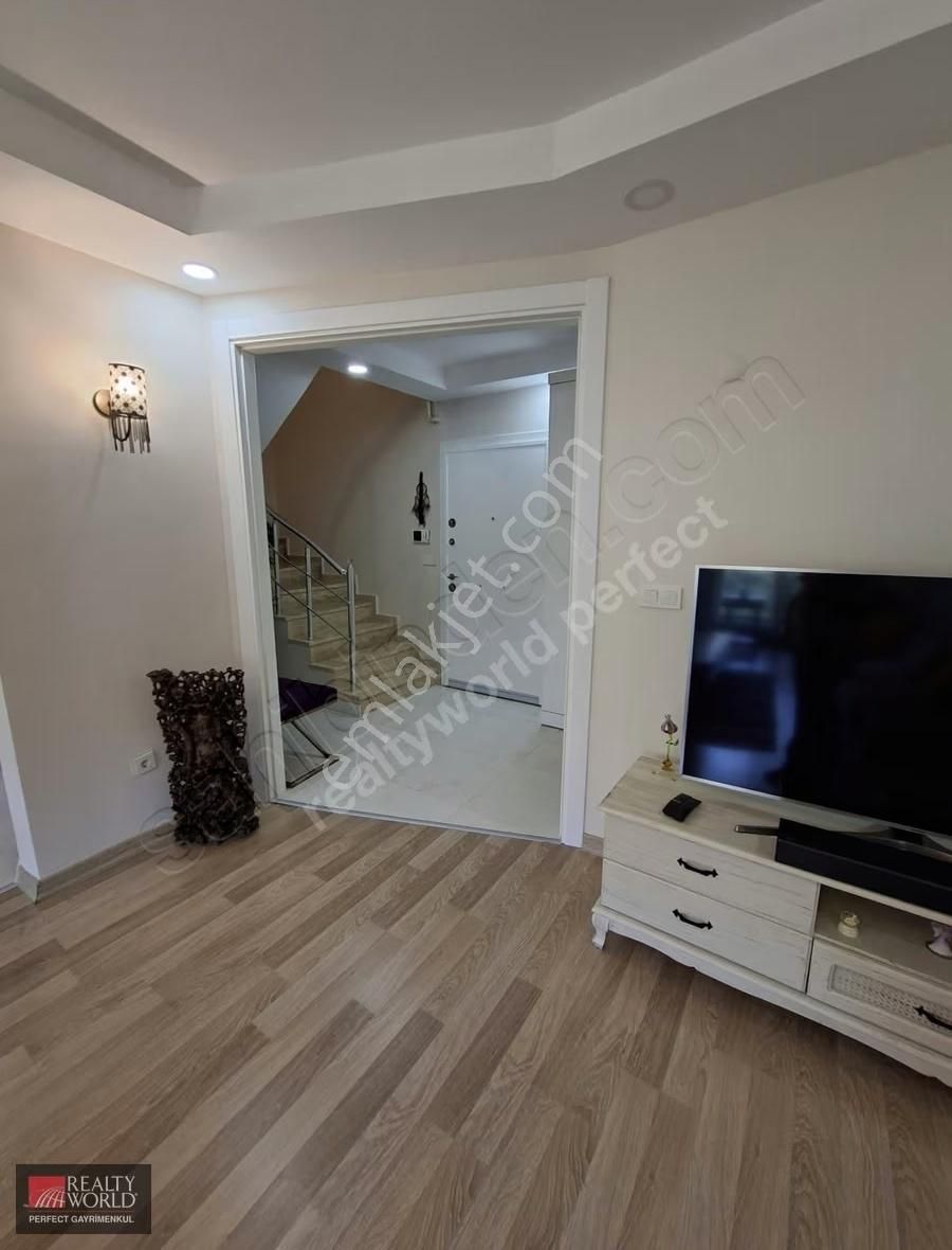 Maden Eşsiz Manzaralı Sitede 2+1full Eşyalı Kiralık Çatı Dubleks - Görsel 32