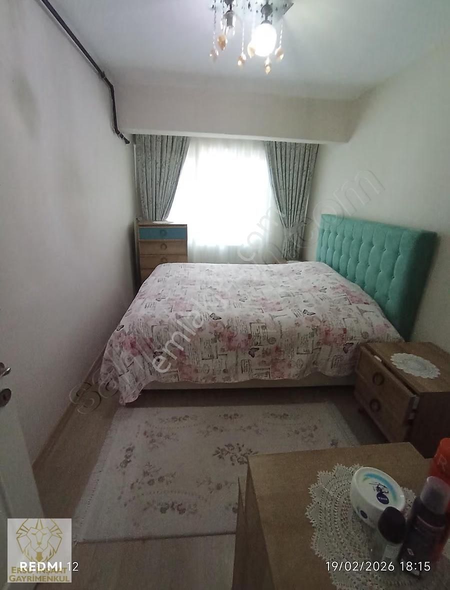 Ersü'den Yıldız Caddesinde Doğalgazlı Arakat 3+1 Daire - Görsel 23