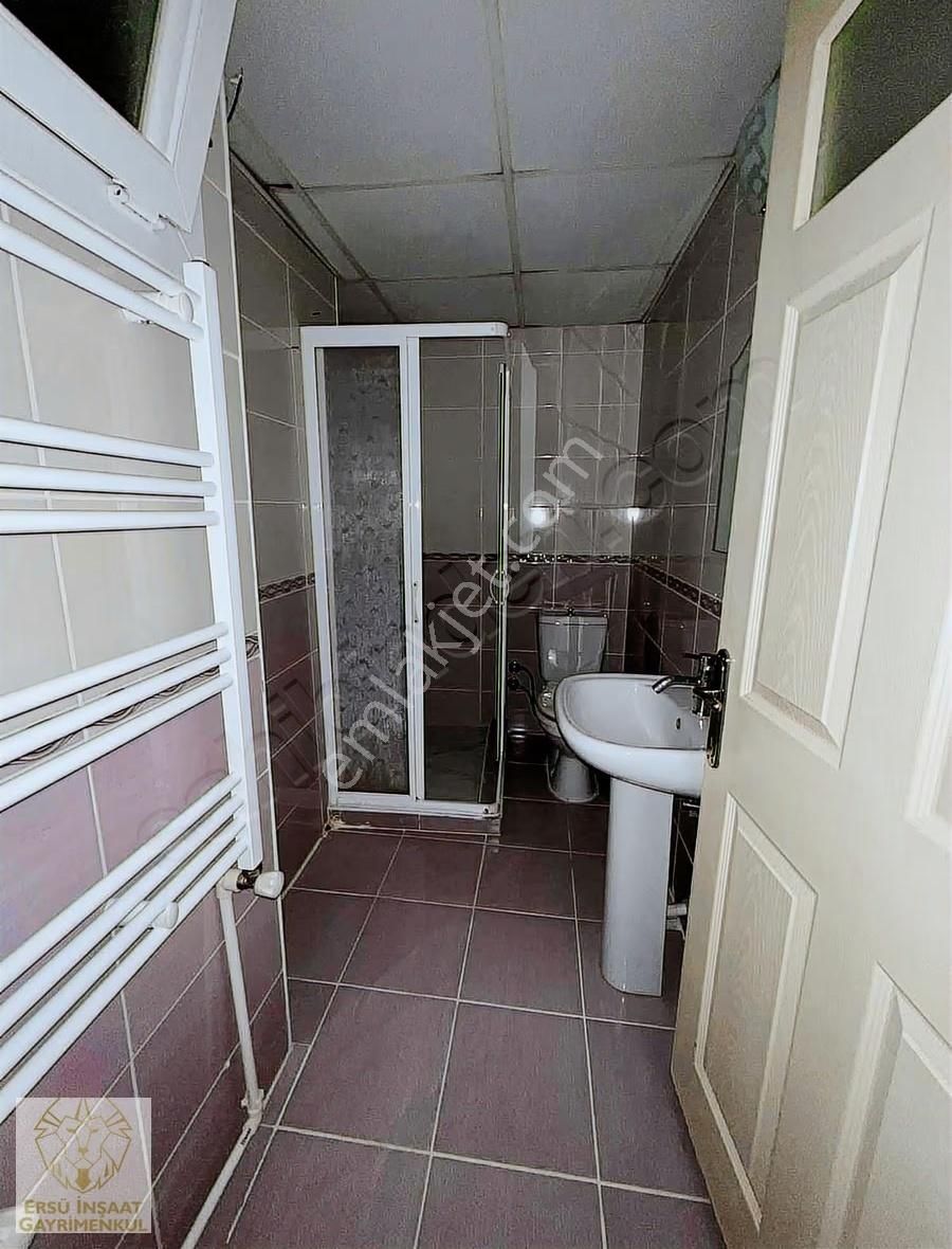 Ersü'den 2+1 90m2 Doğalgazlı Balkonlu Yeni Bina Arakat Daire - Görsel 13