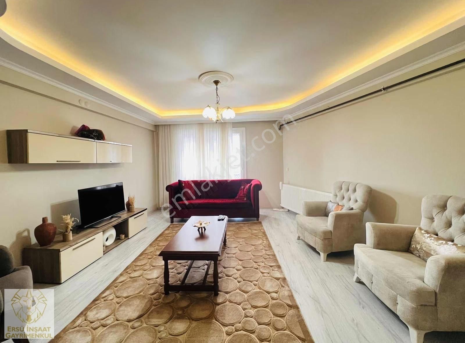 Ersü'den Yeşilyurt Merkezde 2+1 90m2 Doğalgazlı Asansörlü