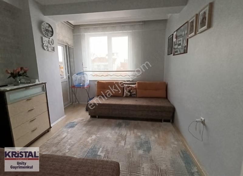 Kr Unity'den Ertuğrul Gazi Mah Ara Kat Bakımlı Satılık 3+1 Daire - Görsel 8
