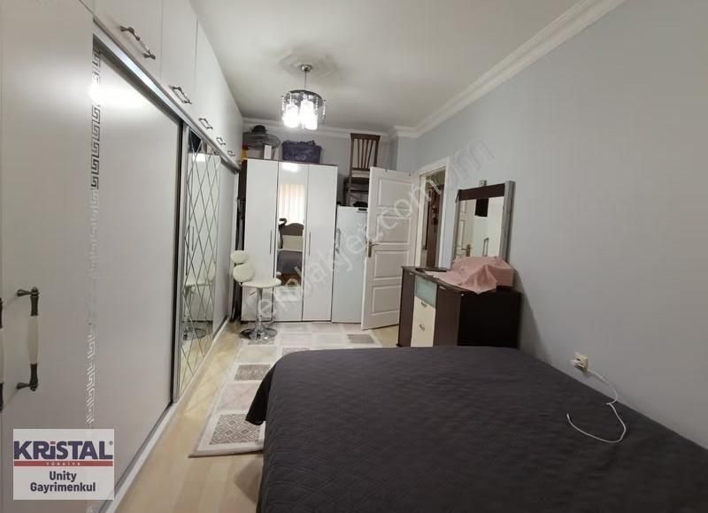Kr Unity'den Ertuğrul Gazi Mah Ara Kat Bakımlı Satılık 3+1 Daire - Görsel 10