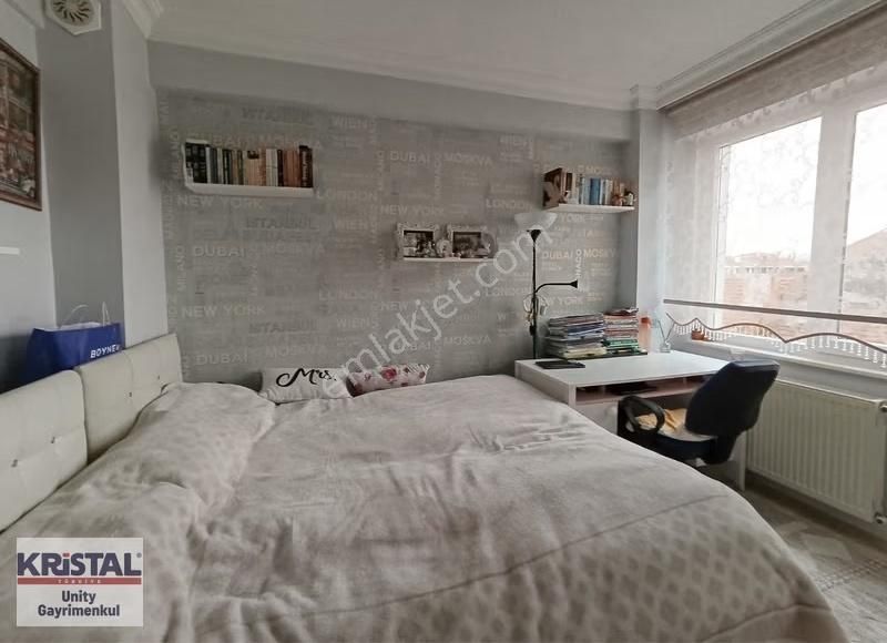 Kr Unity'den Ertuğrul Gazi Mah Ara Kat Bakımlı Satılık 3+1 Daire - Görsel 19