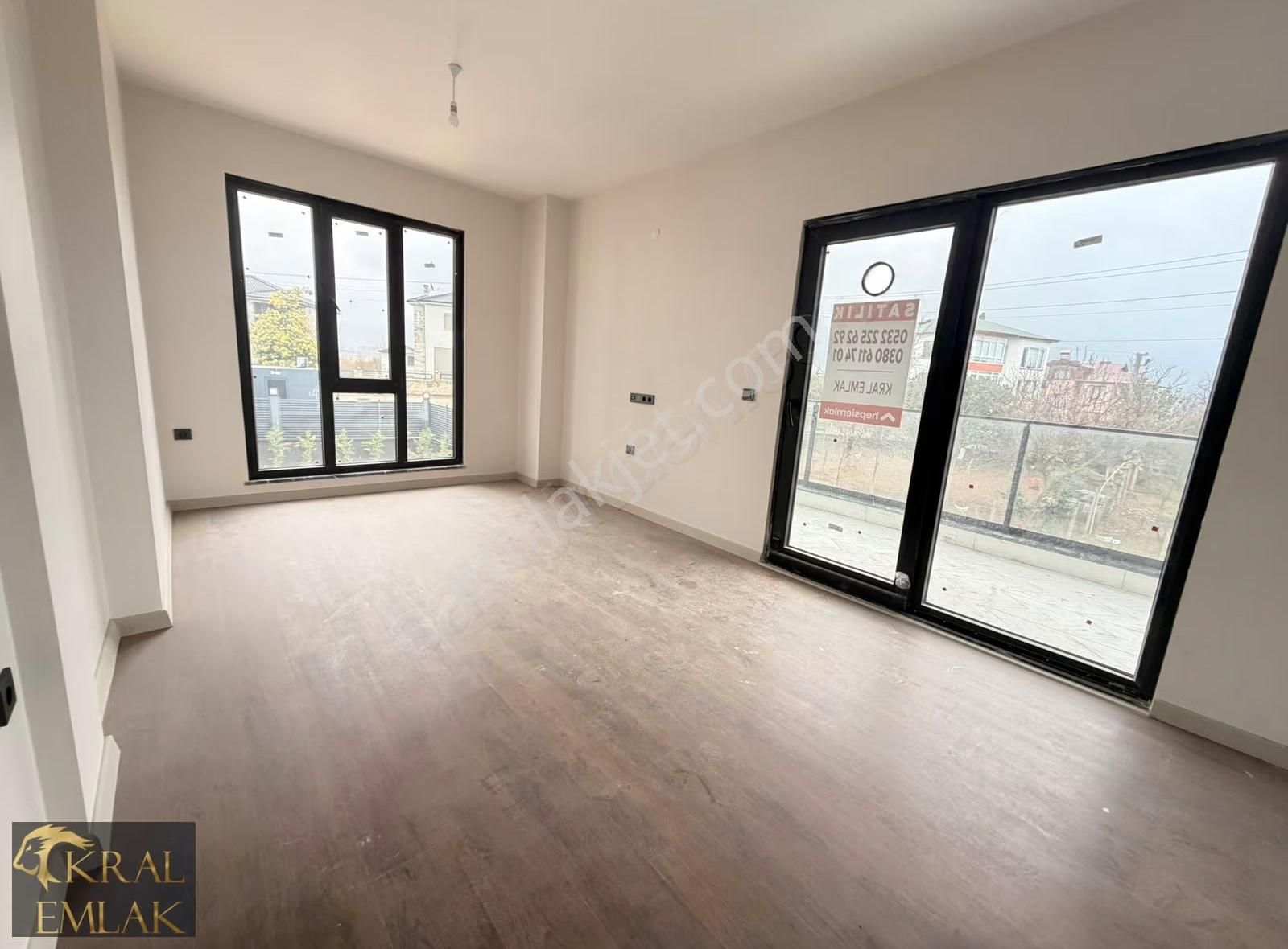 Akçakocanın Havuzlu Tek Akllı Binasında Satılık 1+1 Daireler - Görsel 16