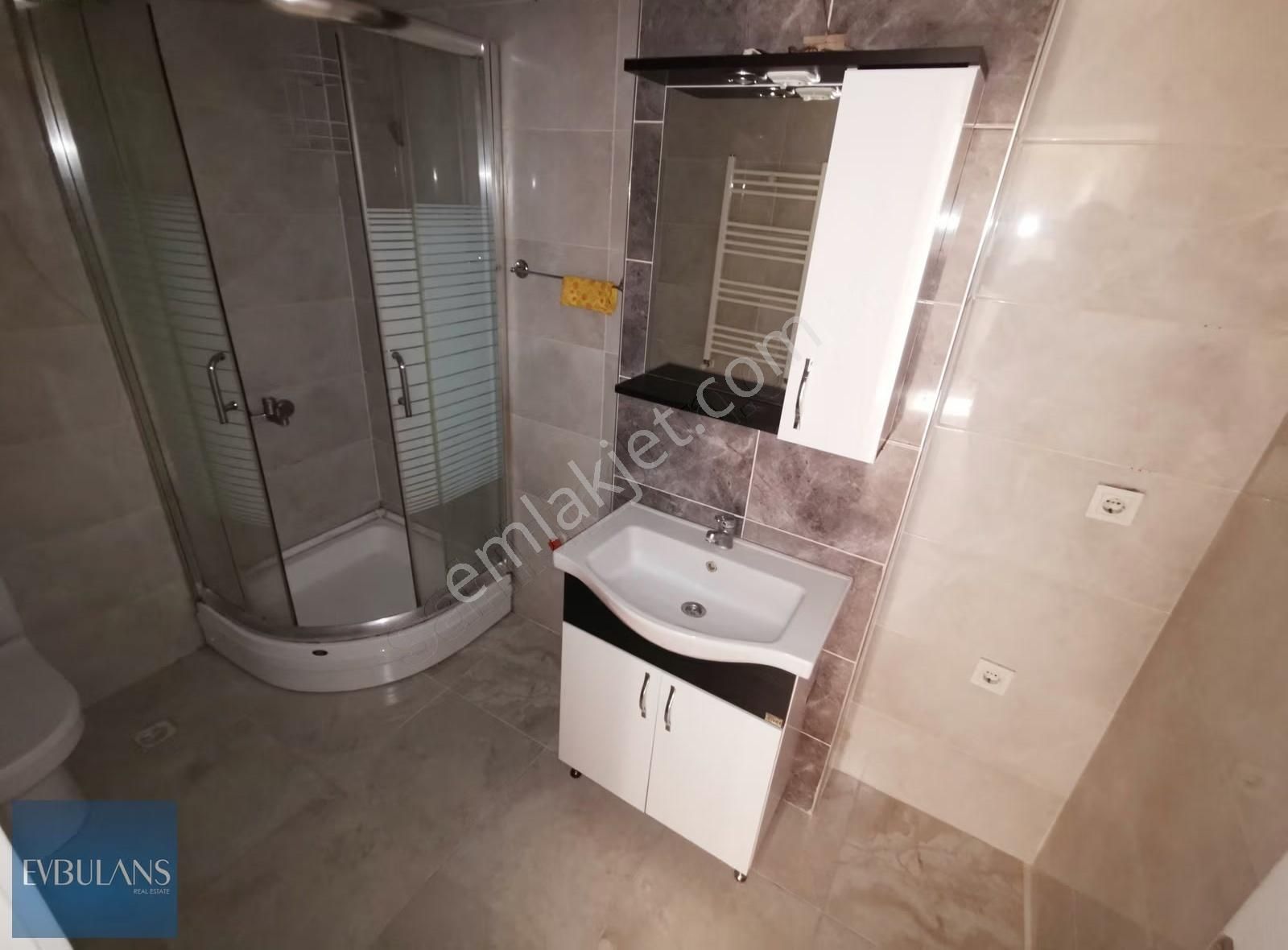 Çiğli Metro Grosmarket Karşısı Anadolu Caddesi Üzeri Kap.mut 2+1 - Görsel 11