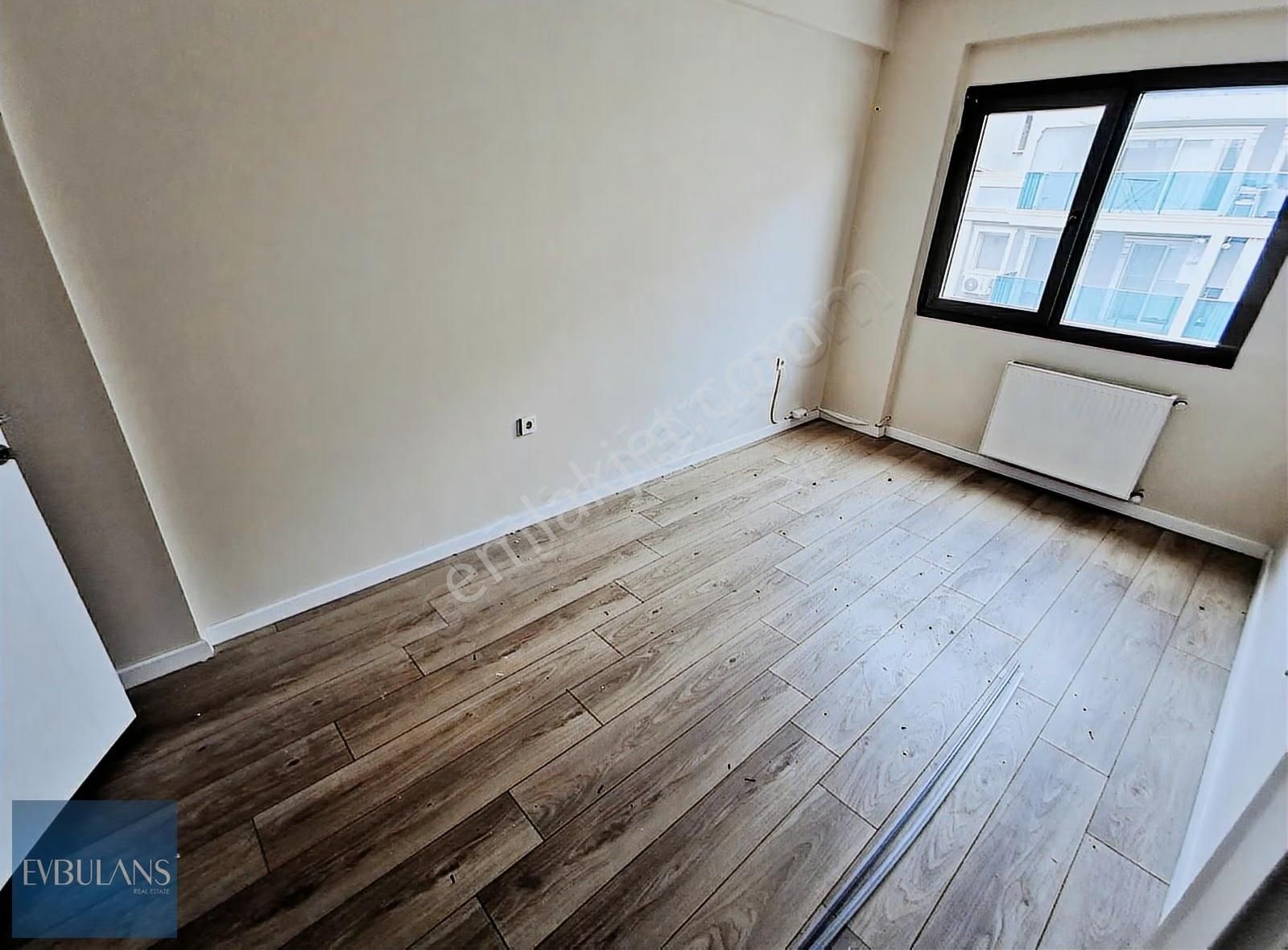 Kapanmaz Deniz Manzaralı Kapalı Mutfaklı Lx 2+1 Daire - Görsel 8