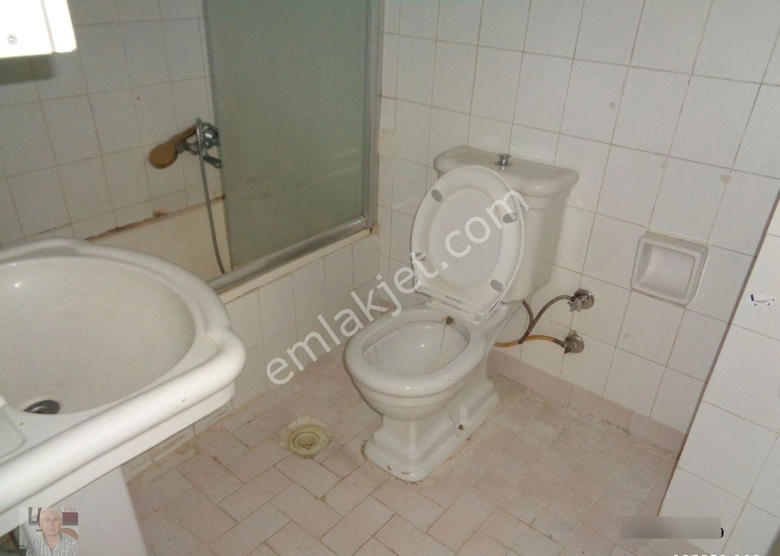 Işıklar Mah. Işıklar Cami Yakını Çift Balkonlu Daire - Görsel 6