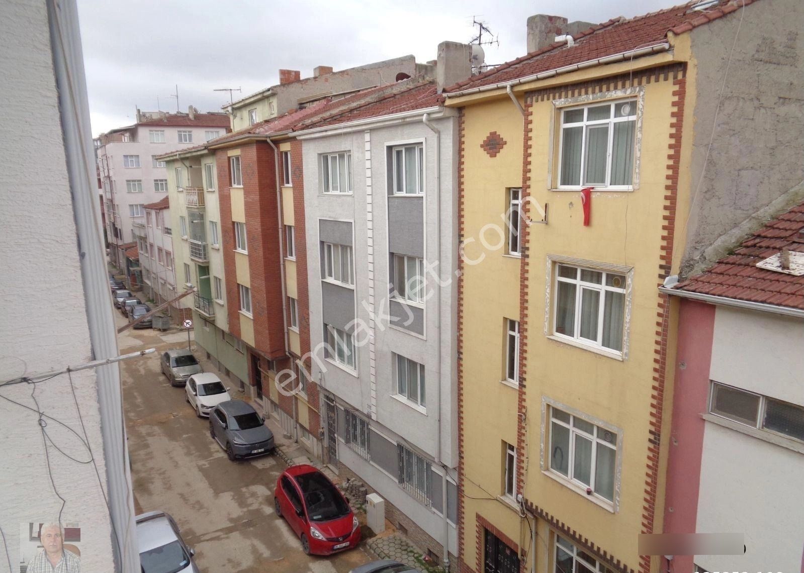 Işıklar Mah. Işıklar Cami Yakını Çift Balkonlu Daire - Görsel 7