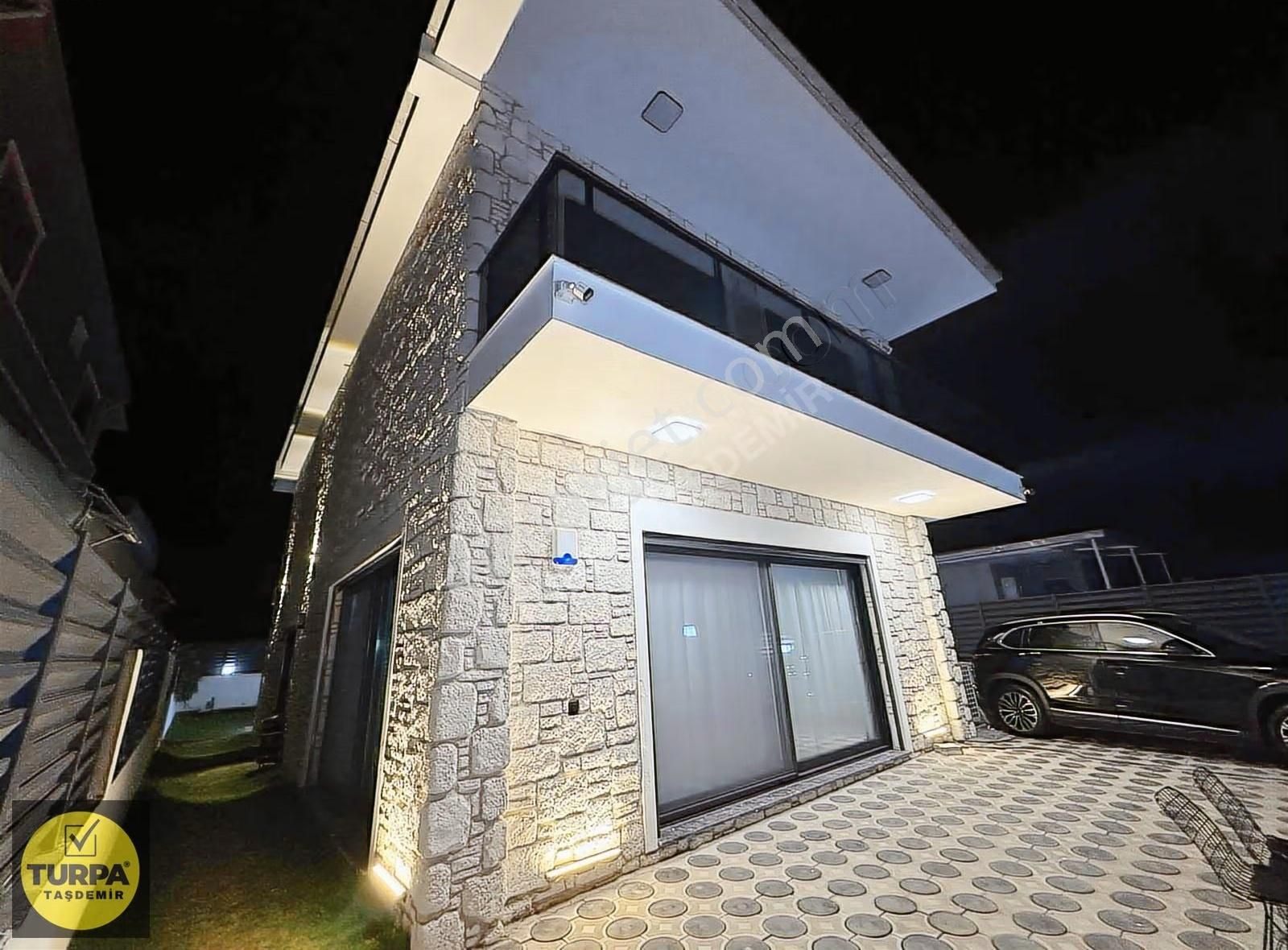 Menemen Emiralem Mah.'nde Fırsat Satılık Müstakil Akıllı Villa - Görsel 3