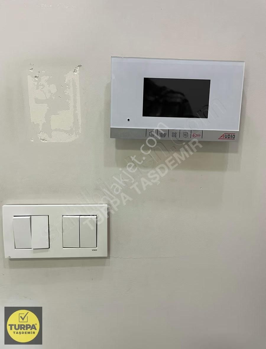 Menderes Cüneytbey Mahallesi'nde Acil Satılık Dubleks Daire - Görsel 30