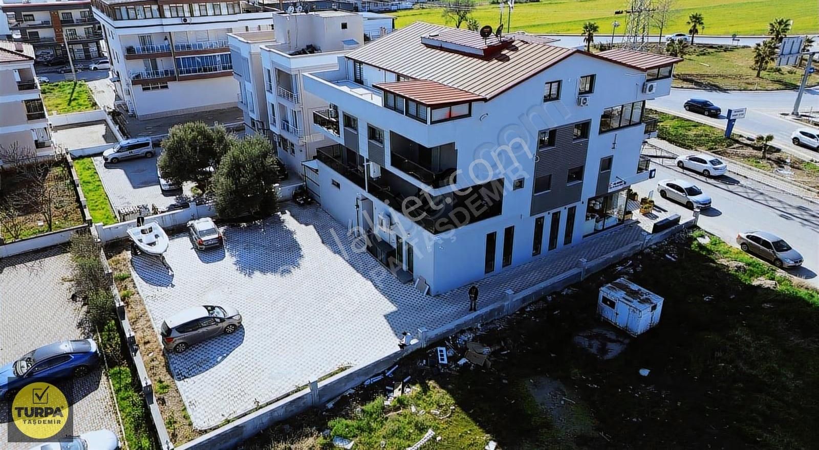 Menderes Cüneytbey Mahallesi'nde Acil Satılık Dubleks Daire - Görsel 18