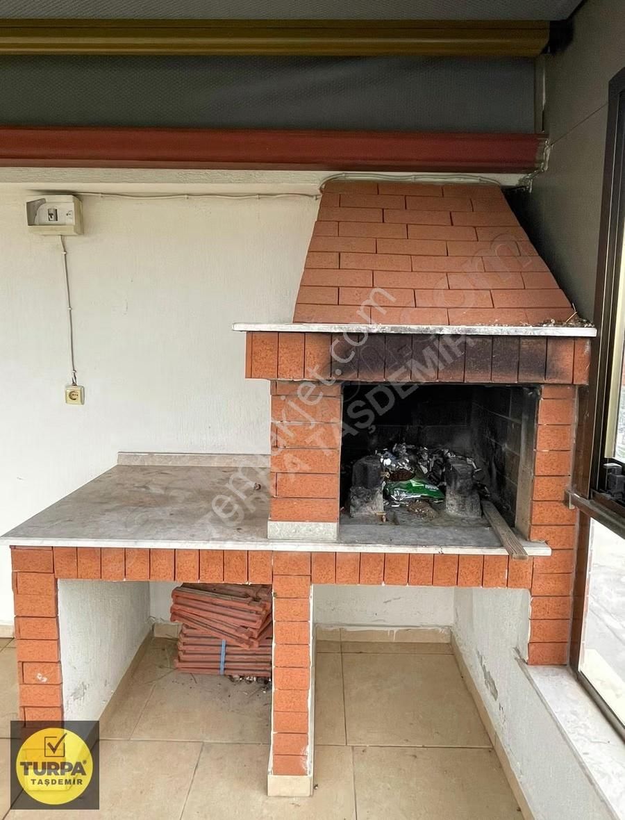 Menderes Mithatpaşa Mahallesi Satılık İkiz Villa - Görsel 2