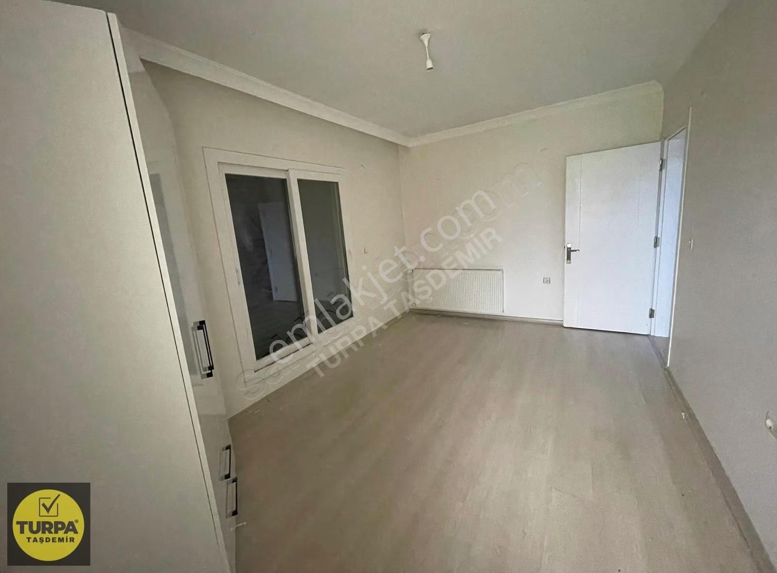Menderes Mithatpaşa Mahallesi Satılık İkiz Villa - Görsel 19