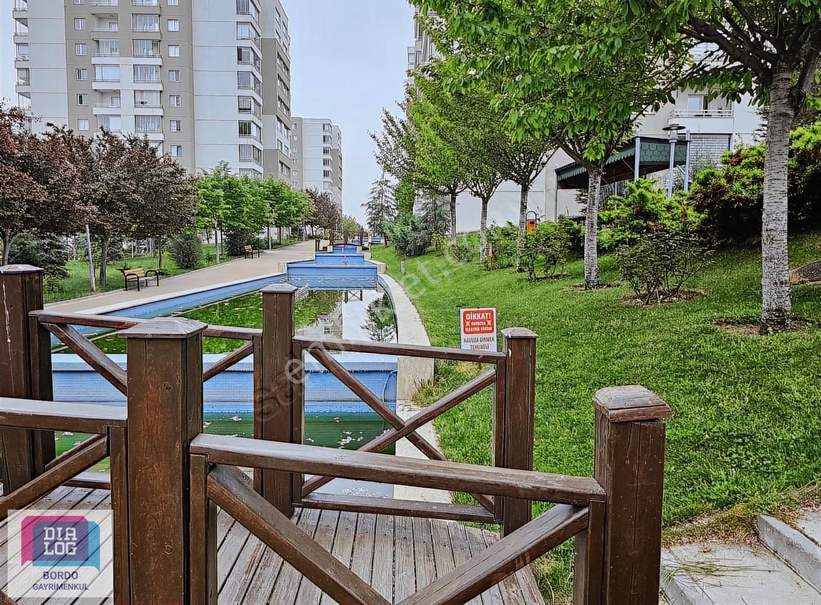 Dialog Bordo'dan Bahçen E.şehir Sit. 7/24 Güv. K.havuz