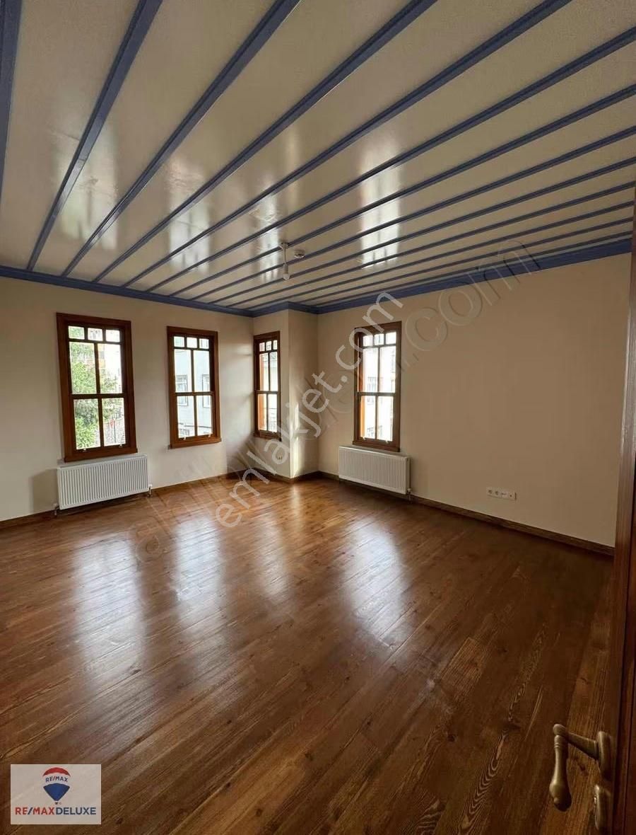 Tarih Koridorunda Restore Edilmiş Geniş Bahçeli Satılık Konak - Görsel 31