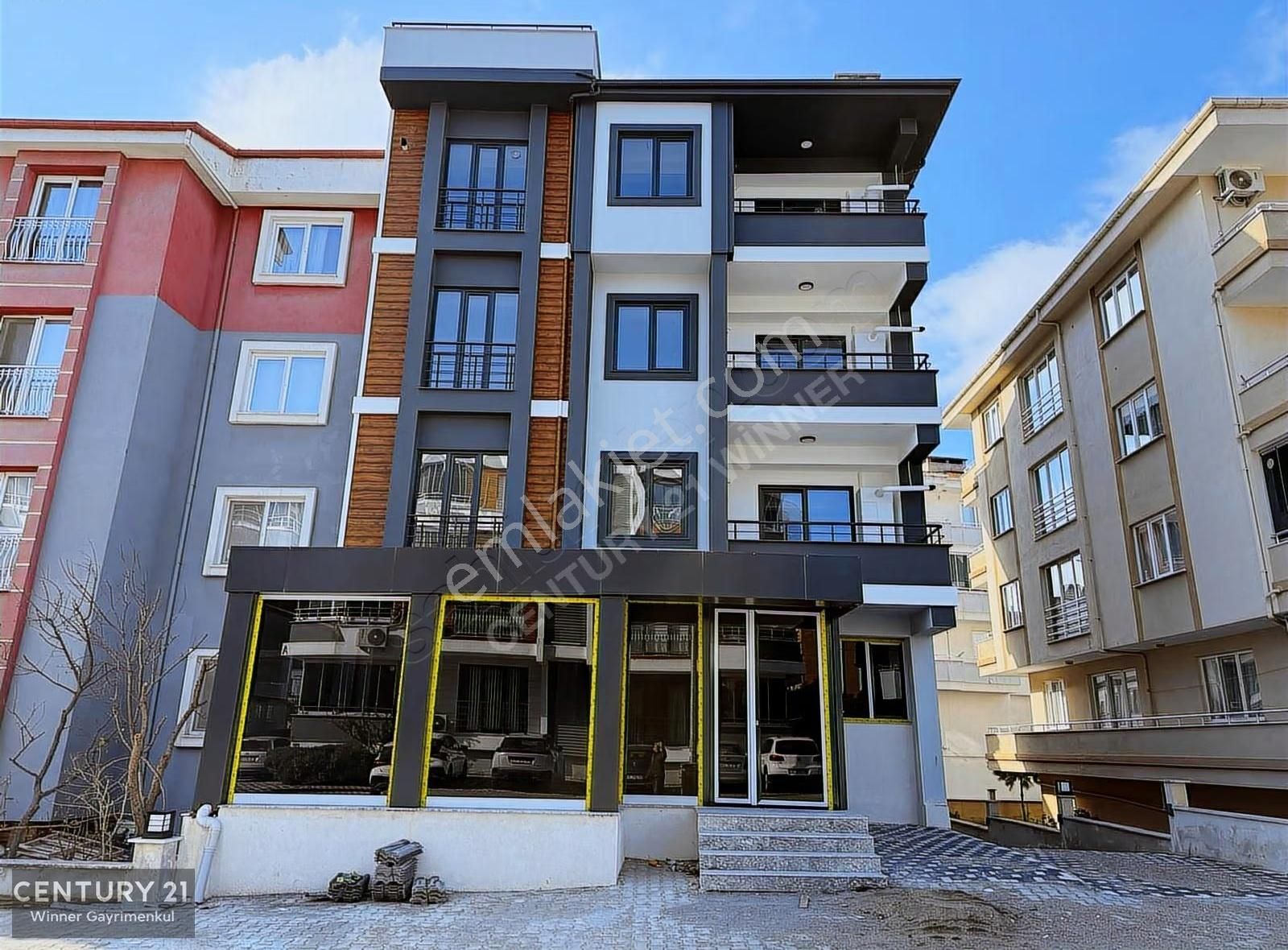 C21 Winner Bahçelievler Mahallesi 1+1 Eşyalı Kiralık Daire