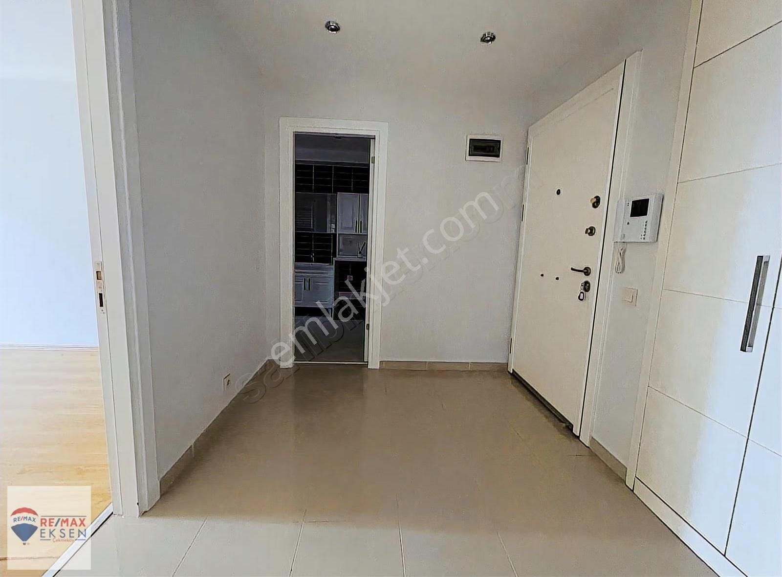 Çekmeköy Taşdelen Mah Carpediem Sit Kiralık 1+1 Daire - Görsel 2