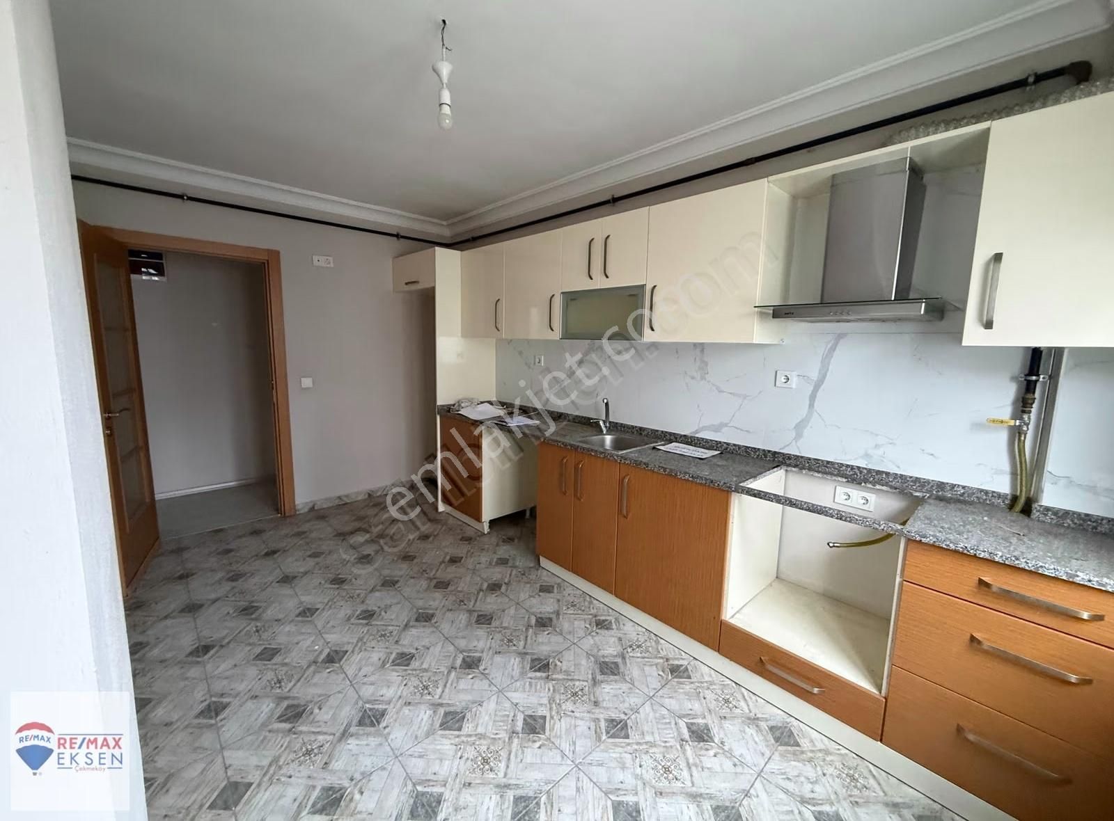 Sancaktepe Atatürk Mah. İskanlı Boş Ara Kat Satılık 3+1 Daire - Görsel 26