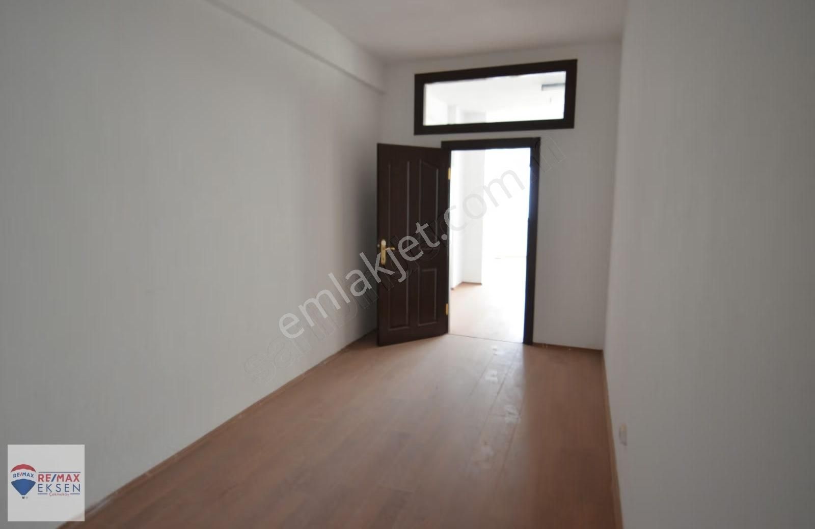 Dudulluda 260 M2 Ofis Katta Tek Diğer İş Kollarına Uygun Kira - Görsel 15