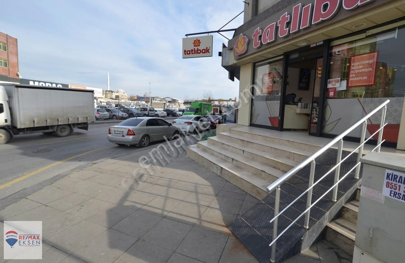 Dudulluda 260 M2 Ofis Katta Tek Diğer İş Kollarına Uygun Kira - Görsel 2