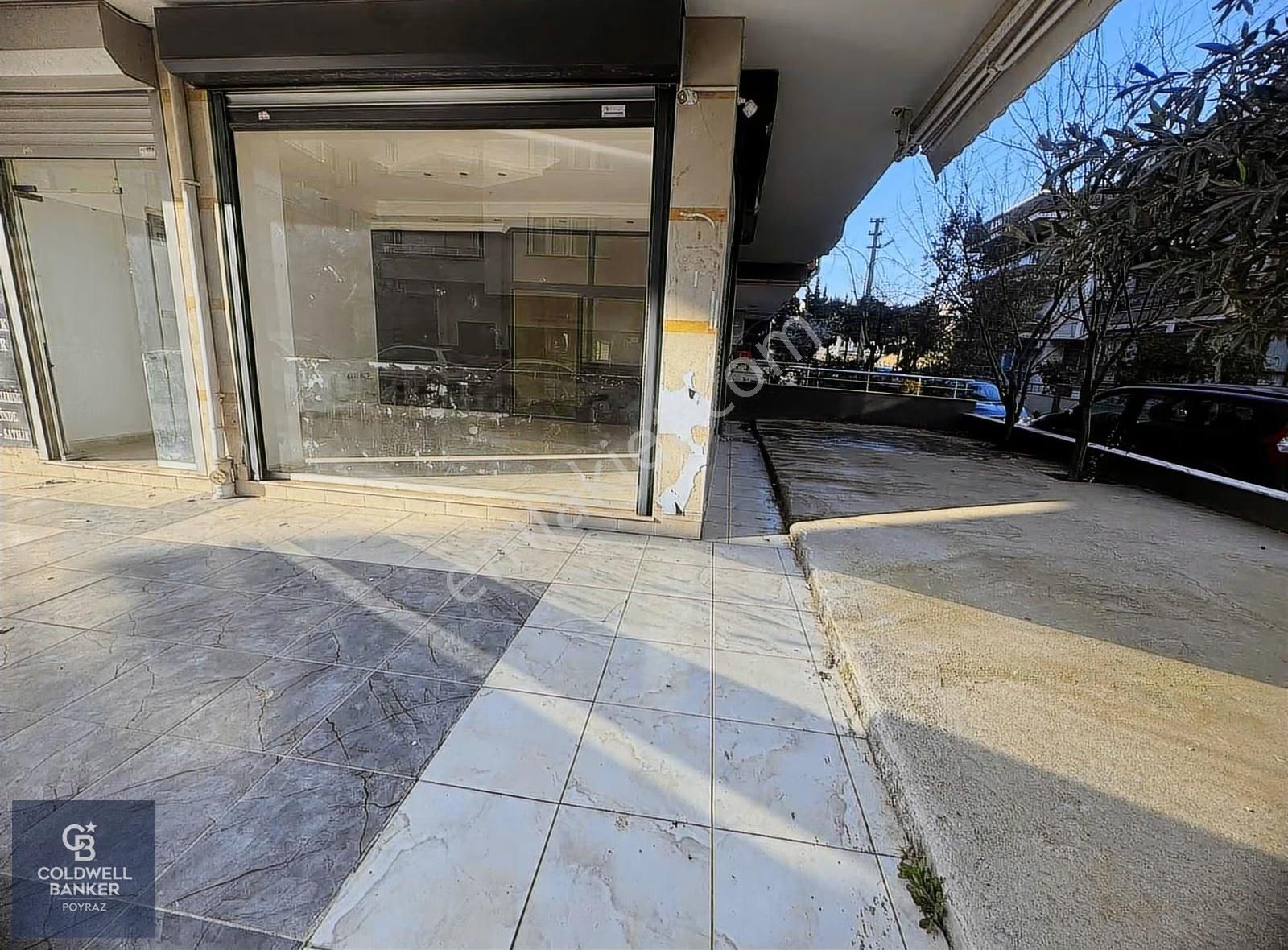Menderes Coldwell Banker Poyraz'dan Merkezi Konum Köşe Dükkan - Görsel 13