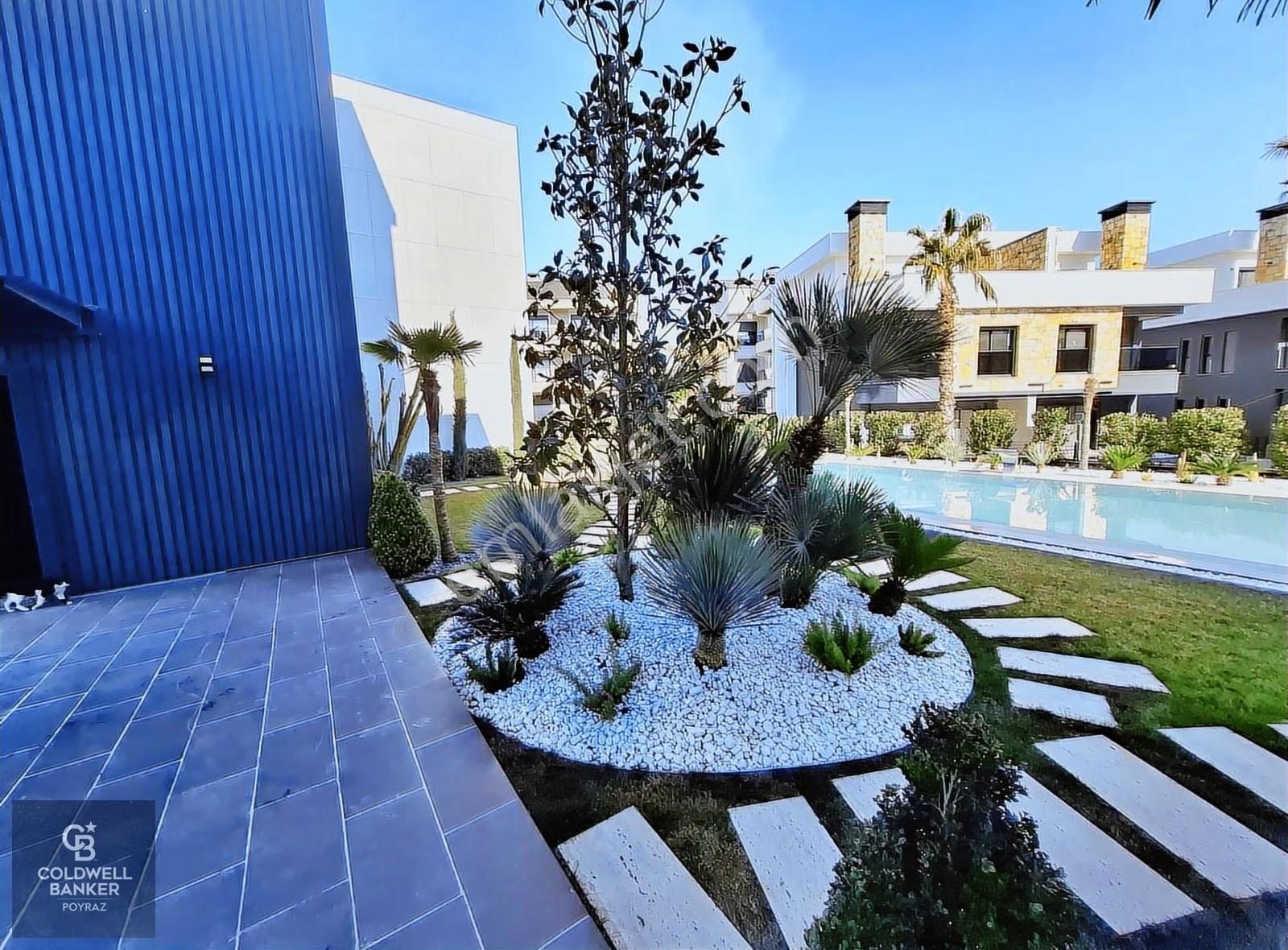 Menderes Coldwell Banker Poyraz'dan Prestijli Site İçi 1+1 Daire - Görsel 2