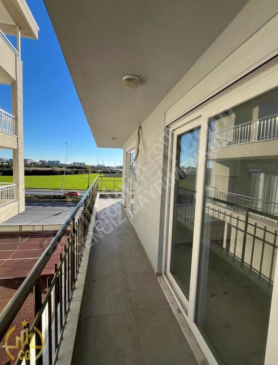 Ilıca Merkezde Geniş Ferah 3+1 Kiralık Daire - Görsel 8