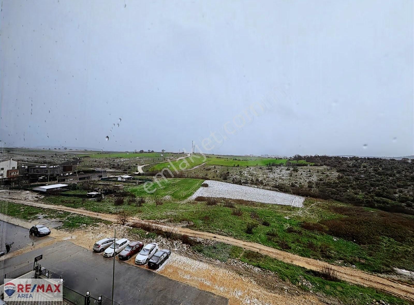 Remax Area Dan Kurtuluş Da Eşyalı Satılık Ara Kat 1+1 Daire - Görsel 17