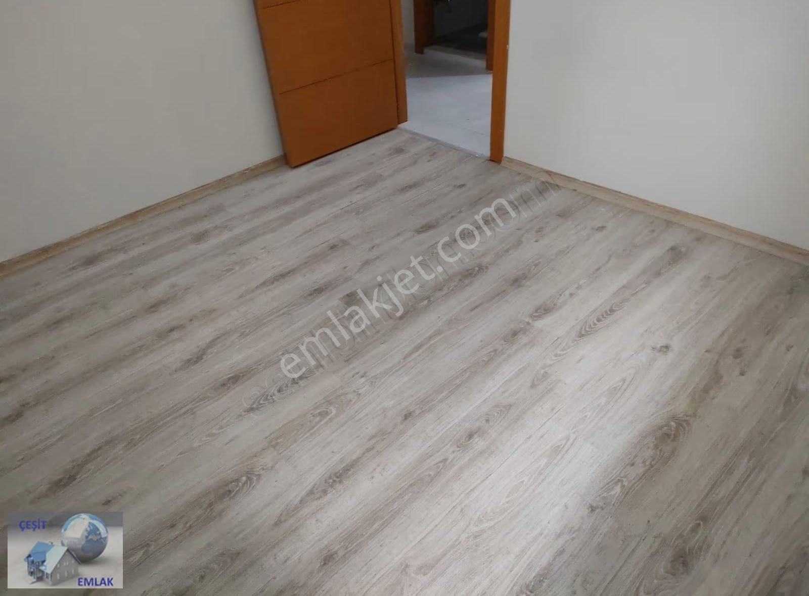 Çeşit Emlak Haznedar Mah De Yeni Bina Da 2+1 Bahçekat Daire - Görsel 4