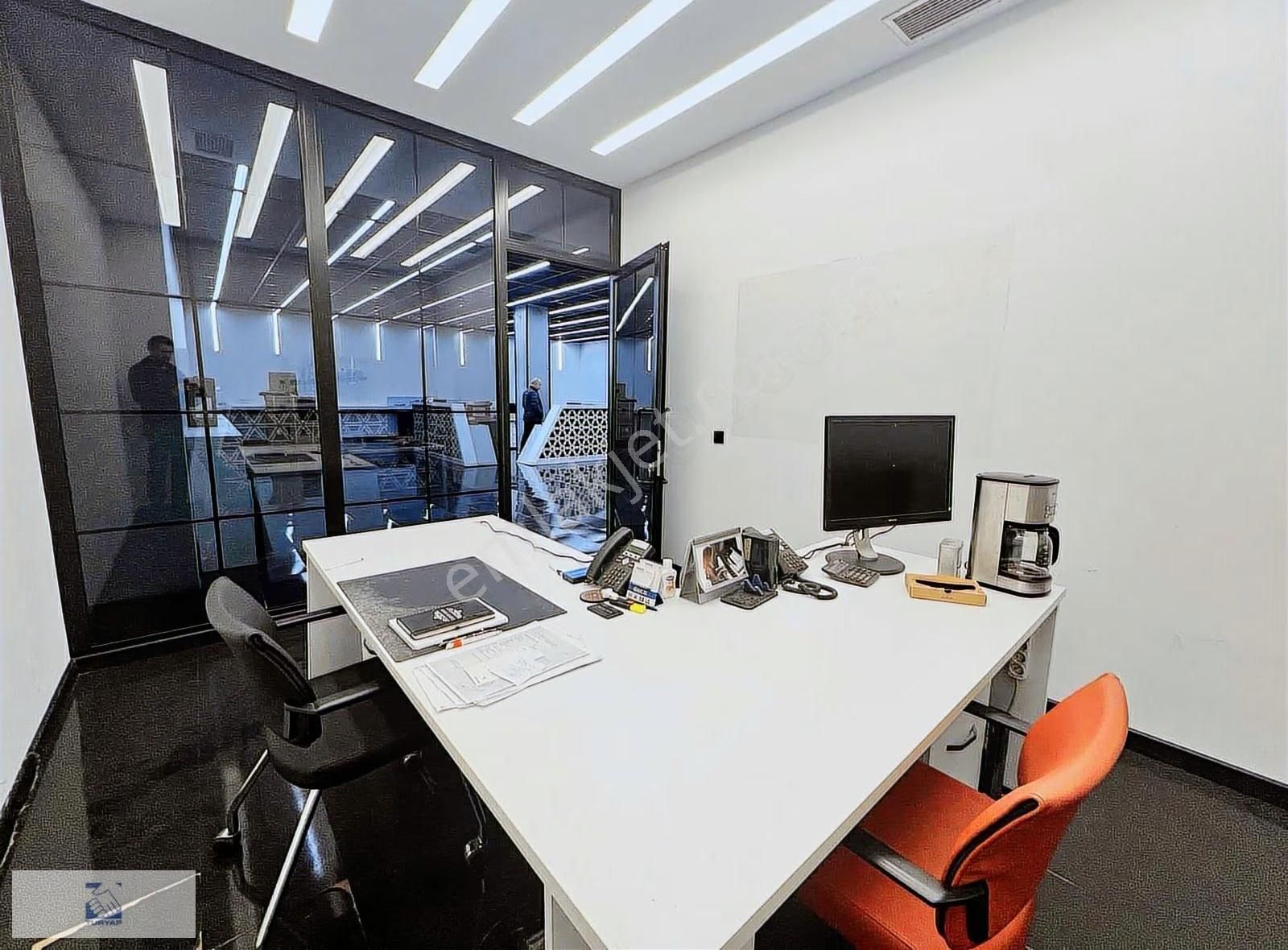 Sunflower Avm'de Büyük Metrekareli Satılık Mağaza - Görsel 5