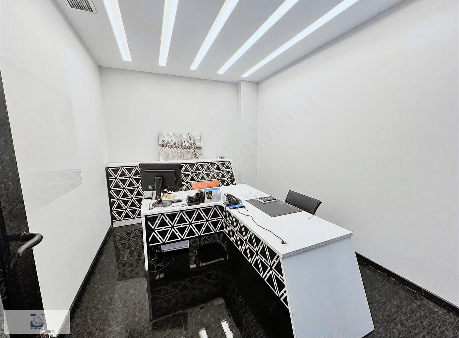 Sunflower Avm'de Büyük Metrekareli Satılık Mağaza - Görsel 12