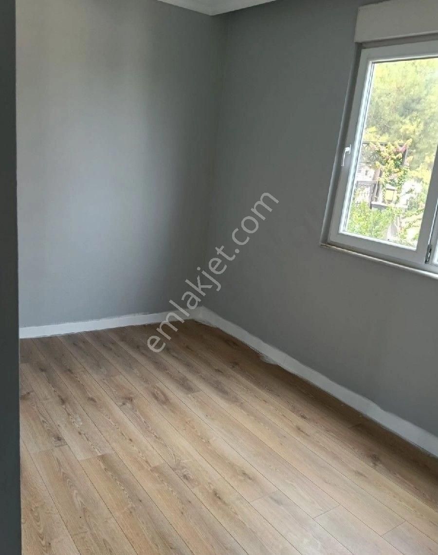 Kiralık 3+1 Yüksek Giriş Havuzlu Daire Ayrı Mutfak - Görsel 4