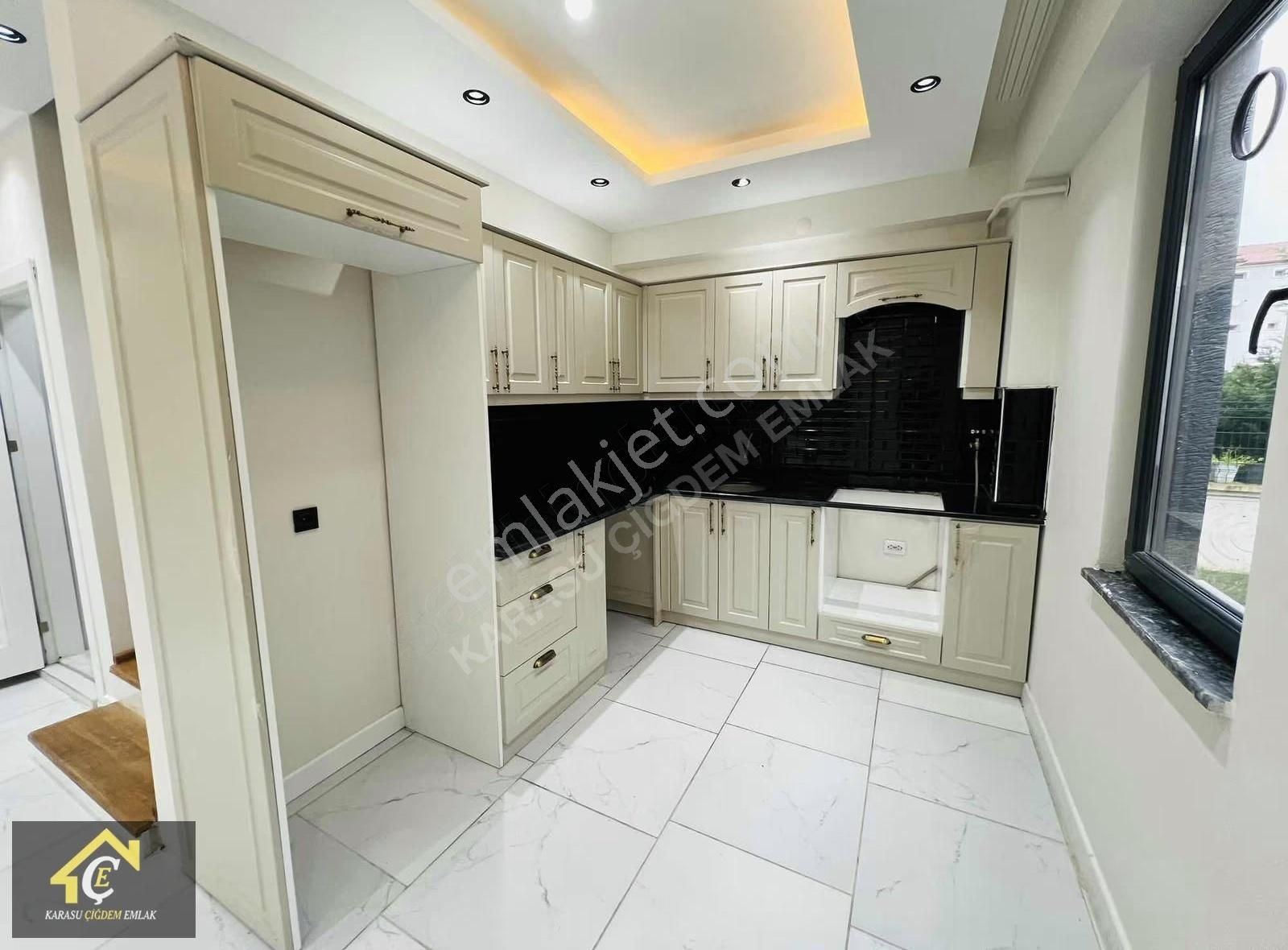 Karasuda 3+1 Yerden Isıtmalı Tripleks Yapı Çiğdem Emlak - Görsel 25
