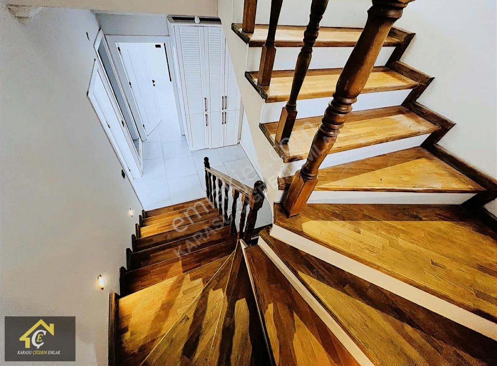 Karasuda 3+1 Yerden Isıtmalı Tripleks Yapı Çiğdem Emlak - Görsel 3