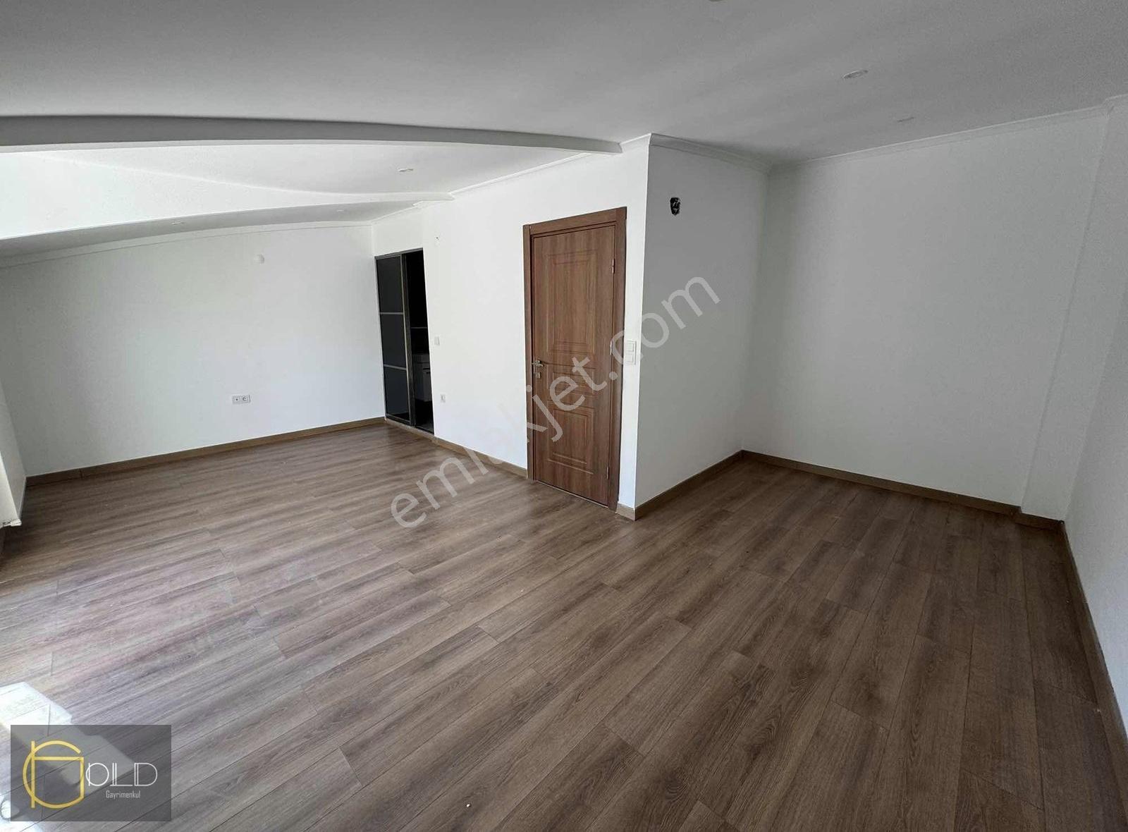 Güzelyalı'da Doğa Ve Denizle Bir Yaşam 4+1 Bahçeli Lüks Villa - Görsel 9