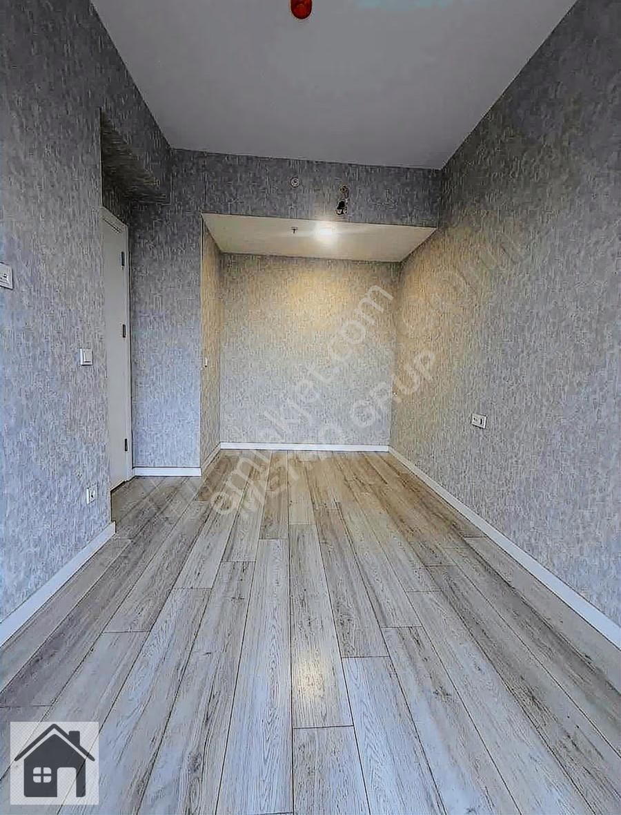 Zafer Mh. Metrobüse Yakın, Site İçinde 1+1 Kiralık Daire - Görsel 10