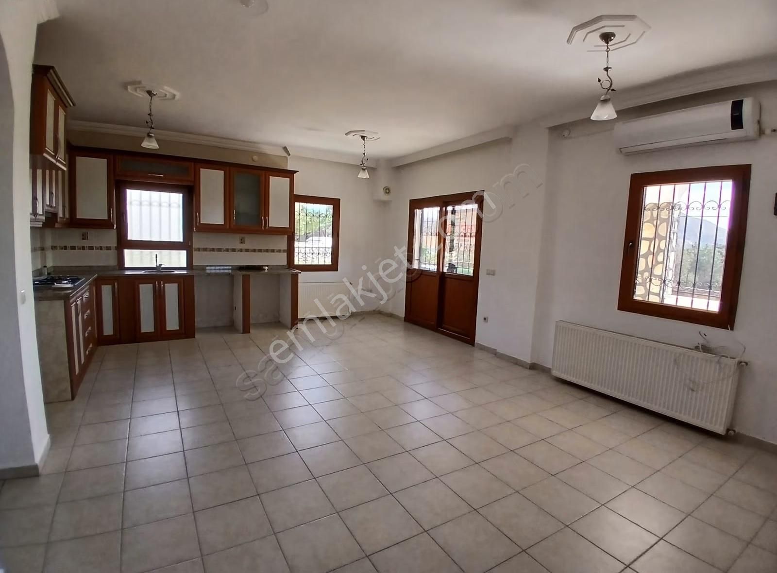 Geniş Arsa İçinde Kiralık,müstakil Tadında 2+1 - Görsel 14